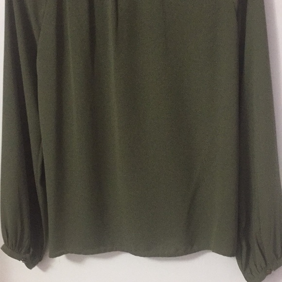 Banana Republic Heritage Blouse - Picture 7 of 10